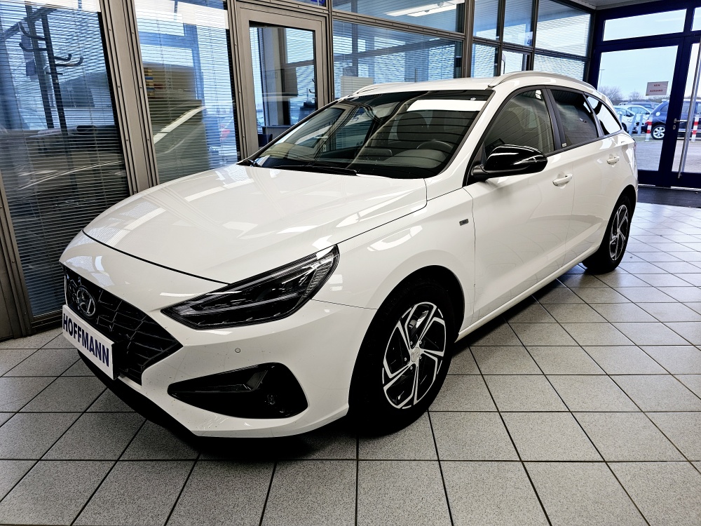 Hyundai i30 Kombi Style für nur 17.800,- € bei Hoffmann Automobile in Wolfsburg kaufen und sofort mitnehmen