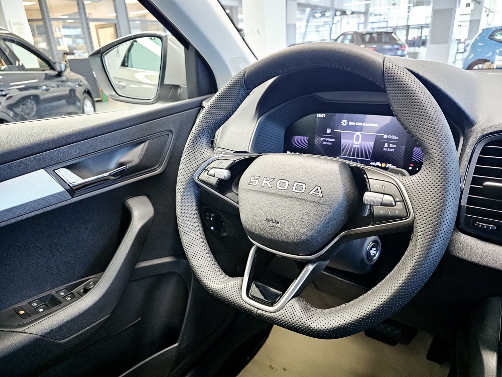 Skoda Karoq  bei Hoffmann Automobile in Wolfsburg kaufen und sofort mitnehmen - Bild 13