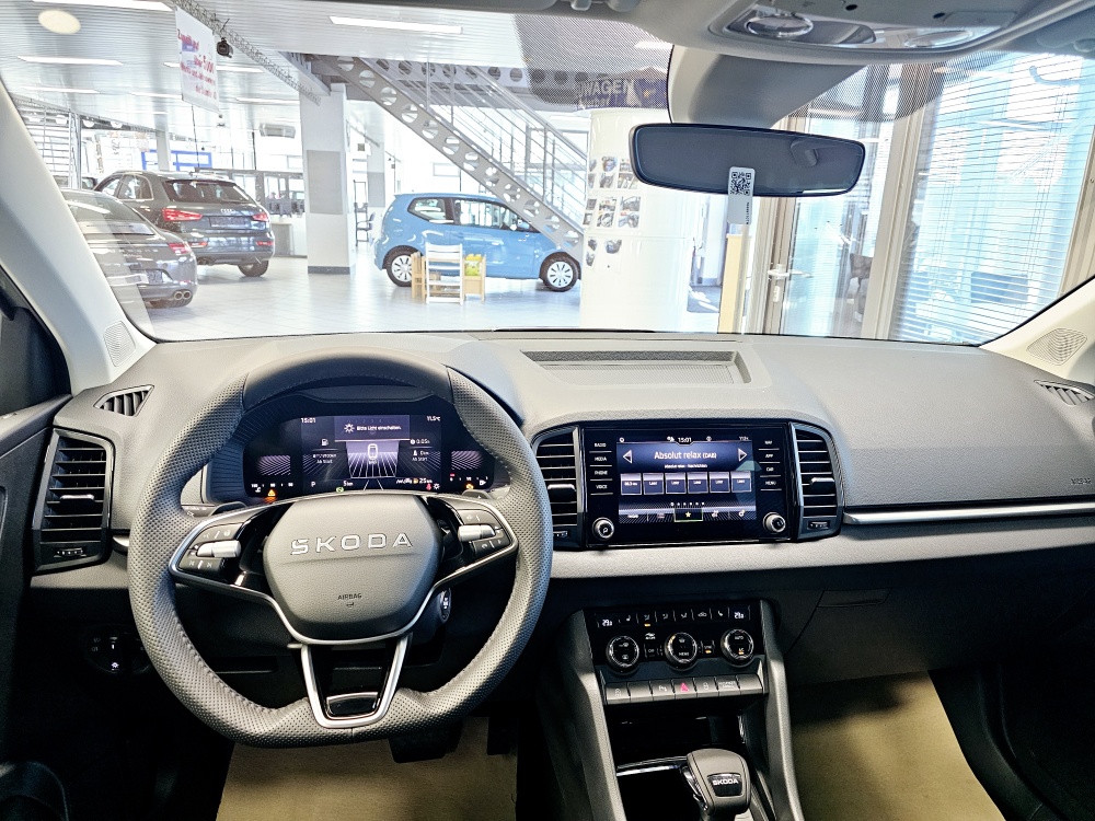 Skoda Karoq  bei Hoffmann Automobile in Wolfsburg kaufen und sofort mitnehmen - Bild 16
