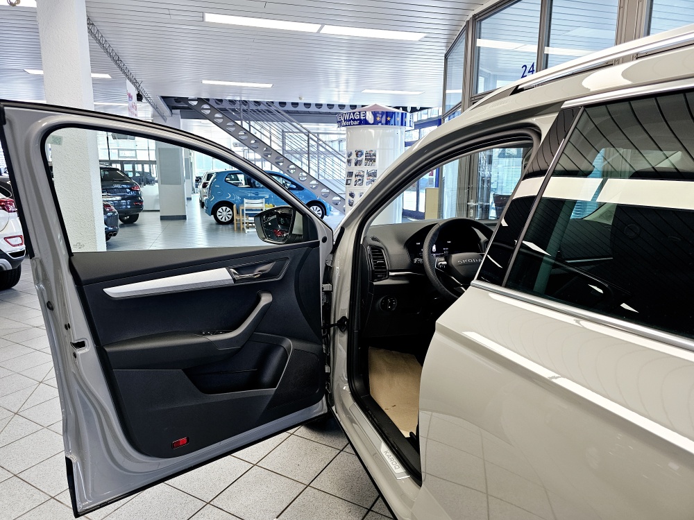 Skoda Karoq  bei Hoffmann Automobile in Wolfsburg kaufen und sofort mitnehmen - Bild 20