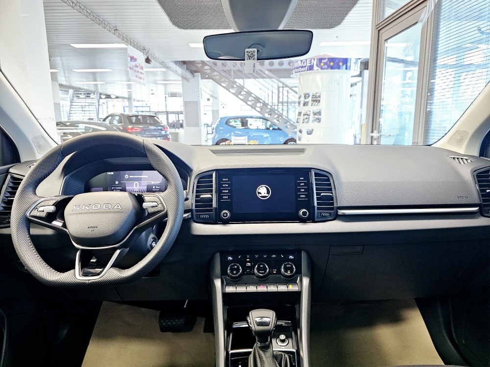 Skoda Karoq  bei Hoffmann Automobile in Wolfsburg kaufen und sofort mitnehmen - Bild 5