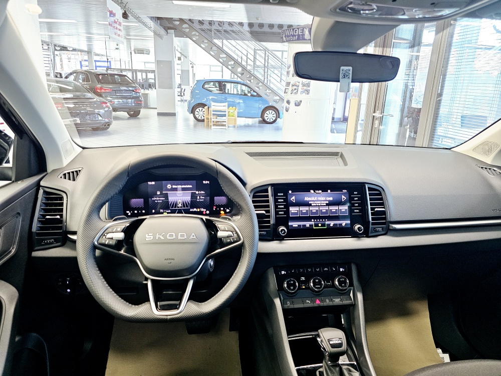 Skoda Karoq  bei Hoffmann Automobile in Wolfsburg kaufen und sofort mitnehmen - Bild 17