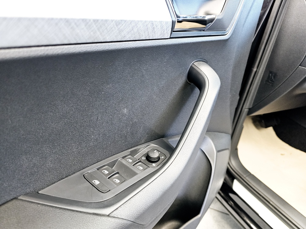Skoda Karoq  bei Hoffmann Automobile in Wolfsburg kaufen und sofort mitnehmen - Bild 20
