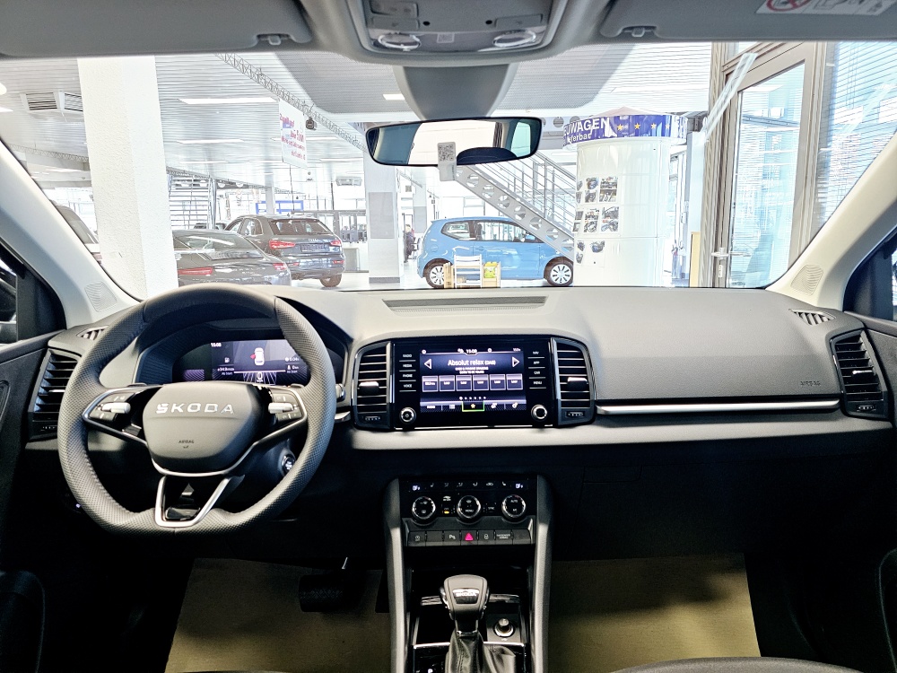 Skoda Karoq  bei Hoffmann Automobile in Wolfsburg kaufen und sofort mitnehmen - Bild 6