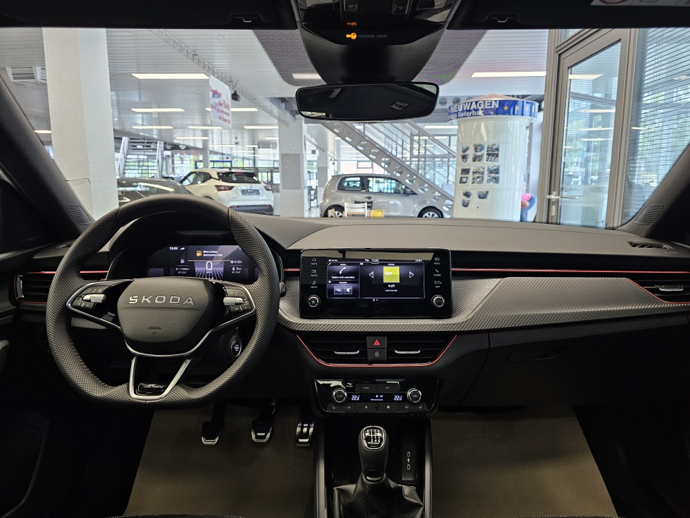 Skoda Kamiq  bei Hoffmann Automobile in Wolfsburg kaufen und sofort mitnehmen - Bild 7