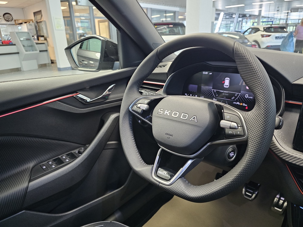 Skoda Kamiq  bei Hoffmann Automobile in Wolfsburg kaufen und sofort mitnehmen - Bild 15