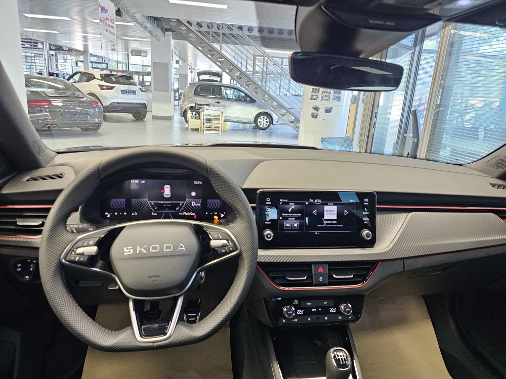 Skoda Kamiq  bei Hoffmann Automobile in Wolfsburg kaufen und sofort mitnehmen - Bild 18