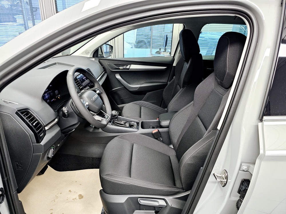 Skoda Karoq  bei Hoffmann Automobile in Wolfsburg kaufen und sofort mitnehmen - Bild 19