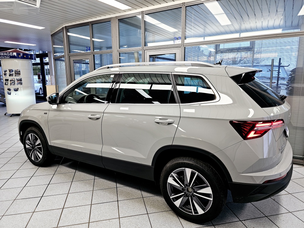 Skoda Karoq  bei Hoffmann Automobile in Wolfsburg kaufen und sofort mitnehmen - Bild 22