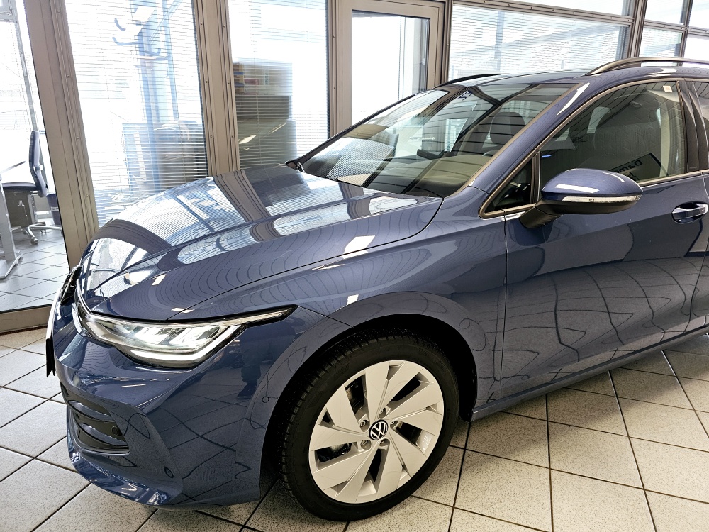 VW Golf Variant  bei Hoffmann Automobile in Wolfsburg kaufen und sofort mitnehmen - Bild 24