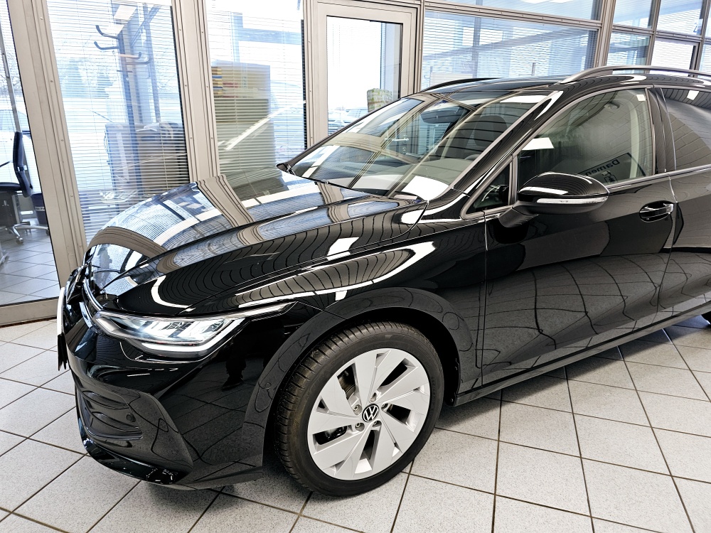 VW Golf Variant  bei Hoffmann Automobile in Wolfsburg kaufen und sofort mitnehmen - Bild 24