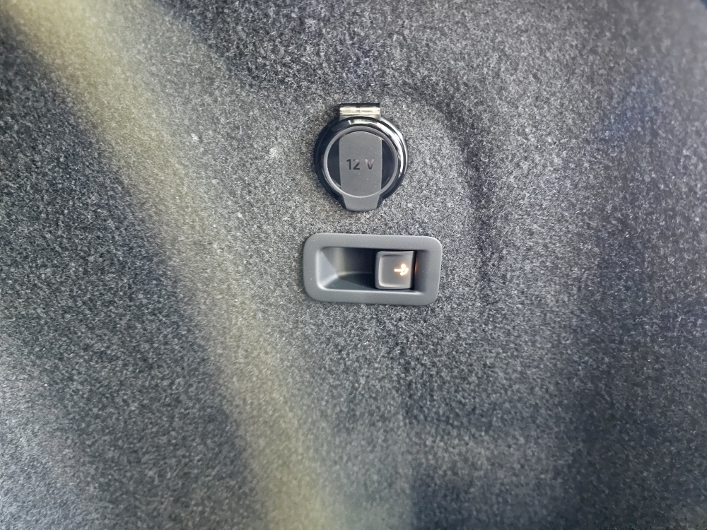 VW Golf Variant  bei Hoffmann Automobile in Wolfsburg kaufen und sofort mitnehmen - Bild 4