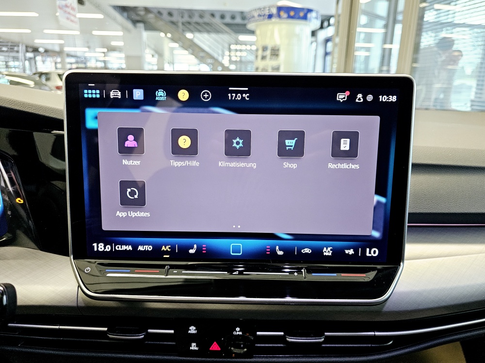 VW Golf Variant  bei Hoffmann Automobile in Wolfsburg kaufen und sofort mitnehmen - Bild 13