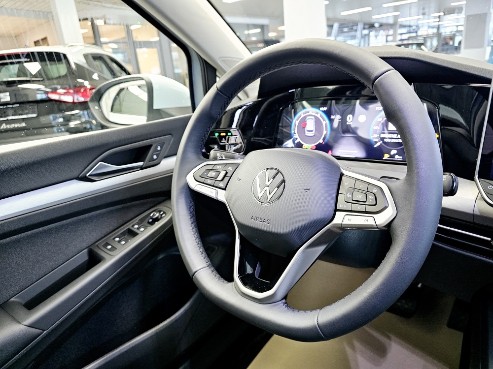 VW Golf Variant  bei Hoffmann Automobile in Wolfsburg kaufen und sofort mitnehmen - Bild 15