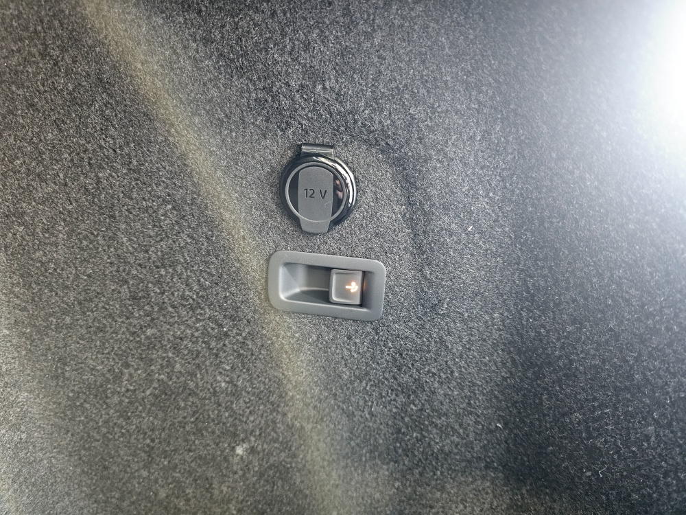 VW Golf Variant  bei Hoffmann Automobile in Wolfsburg kaufen und sofort mitnehmen - Bild 4