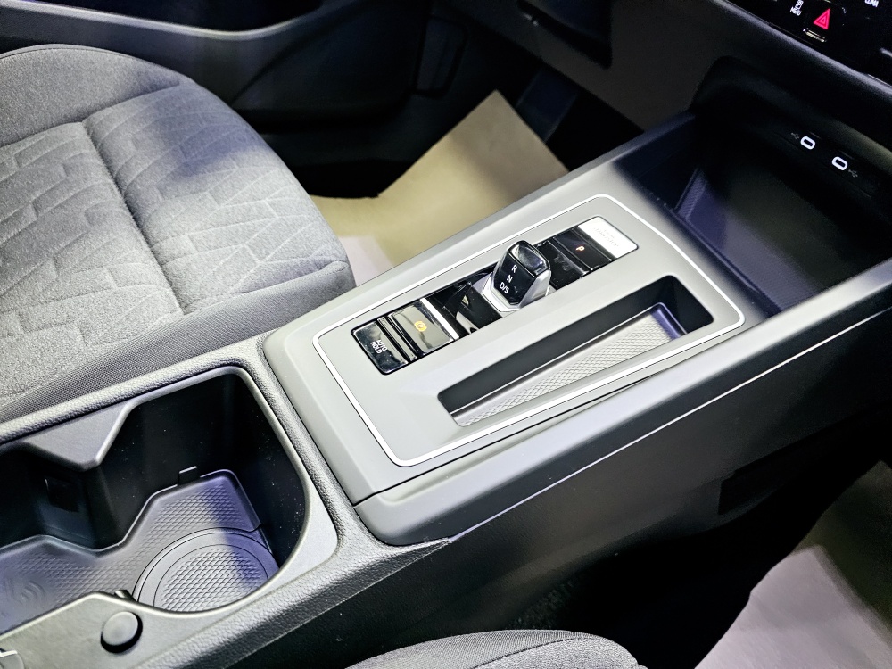 VW Golf Variant  bei Hoffmann Automobile in Wolfsburg kaufen und sofort mitnehmen - Bild 9
