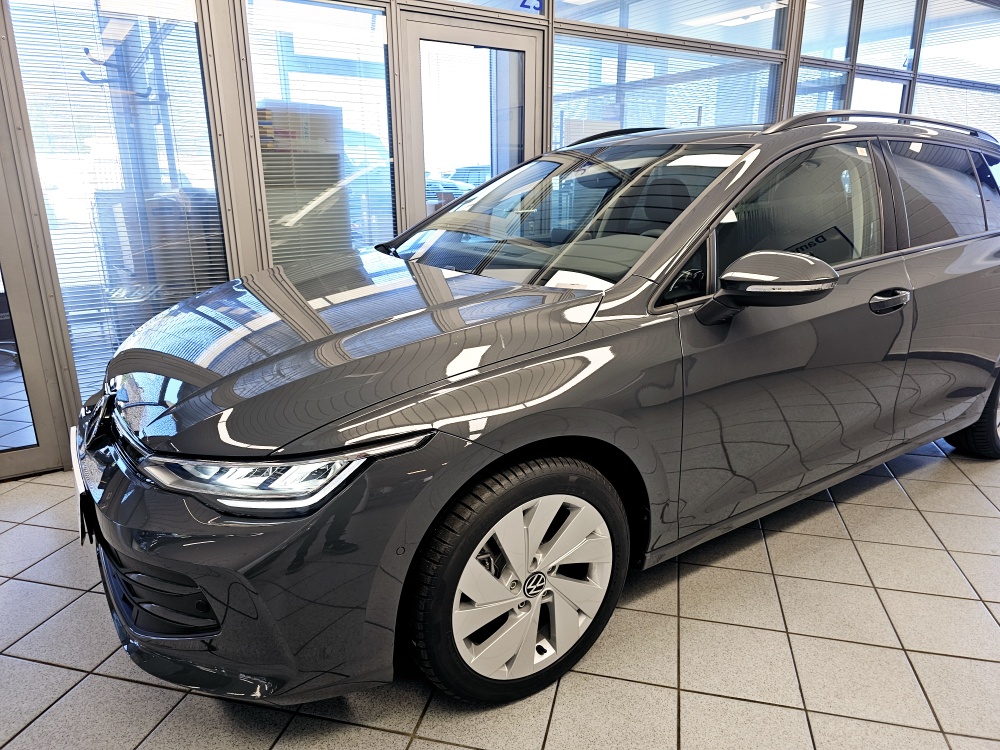 VW Golf Variant  bei Hoffmann Automobile in Wolfsburg kaufen und sofort mitnehmen - Bild 23