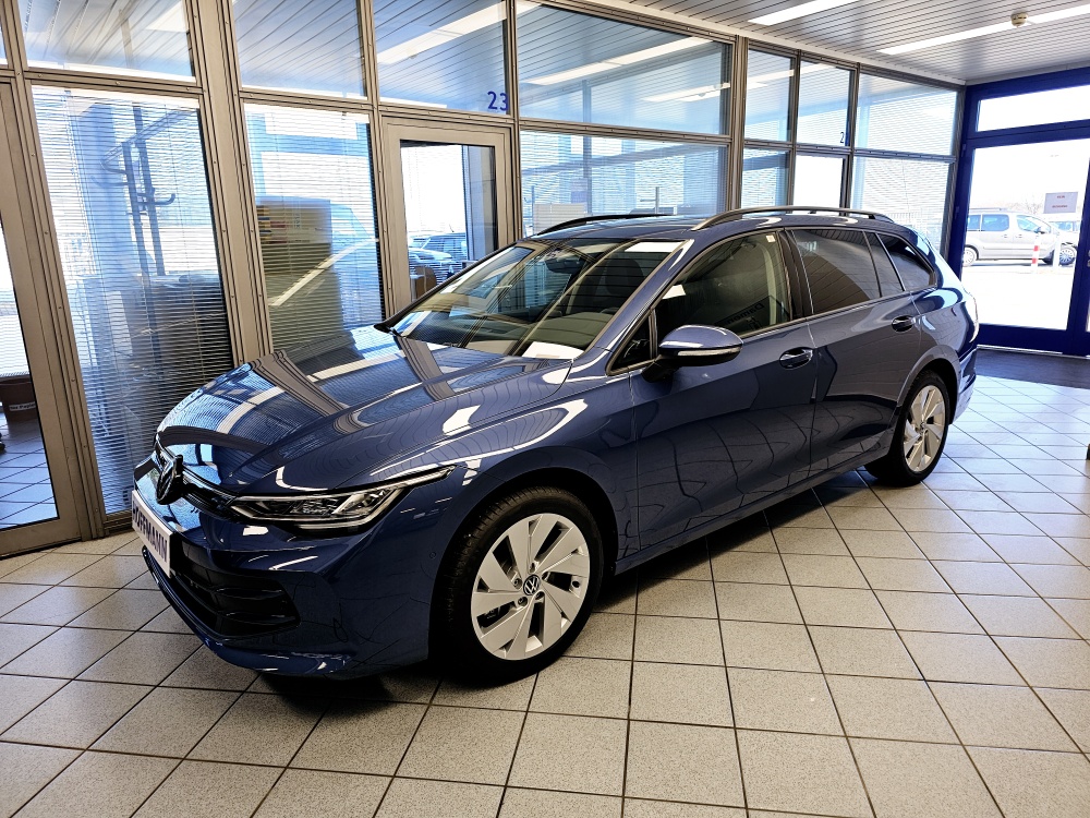 VW Golf Variant Life für nur 34.940,- € bei Hoffmann Automobile in Wolfsburg kaufen und sofort mitnehmen
