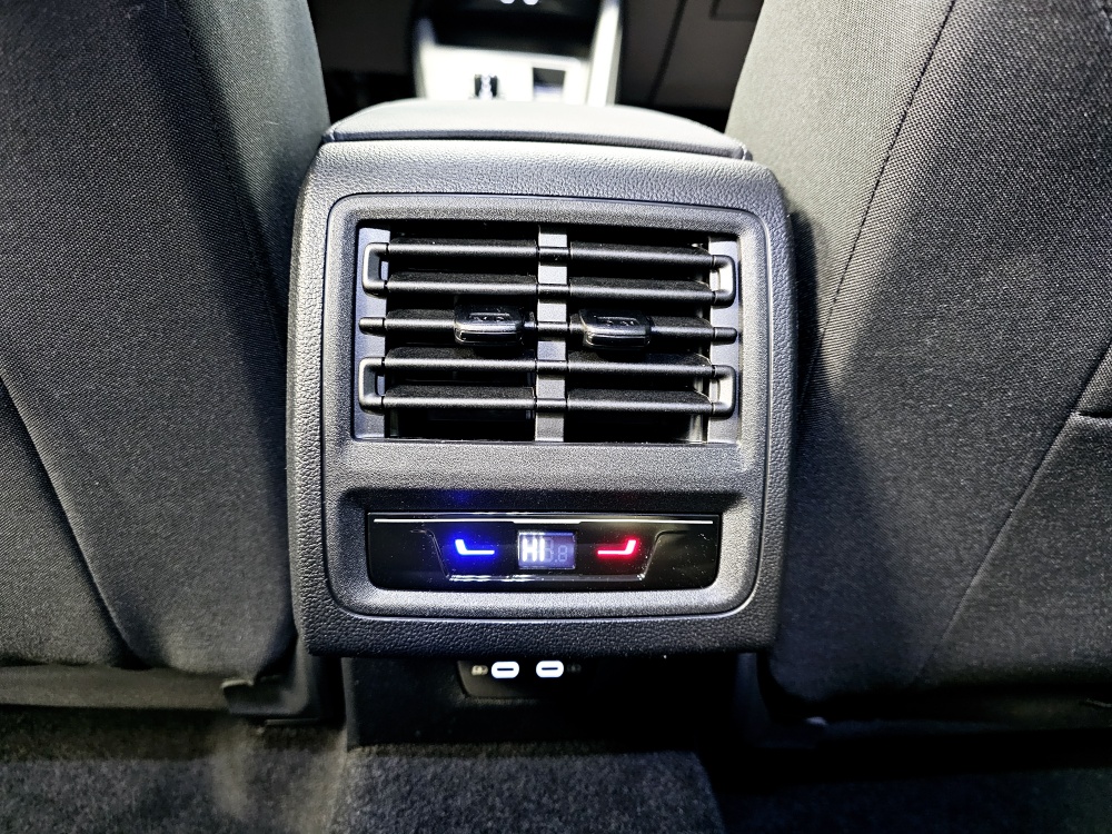 VW Golf Variant  bei Hoffmann Automobile in Wolfsburg kaufen und sofort mitnehmen - Bild 8