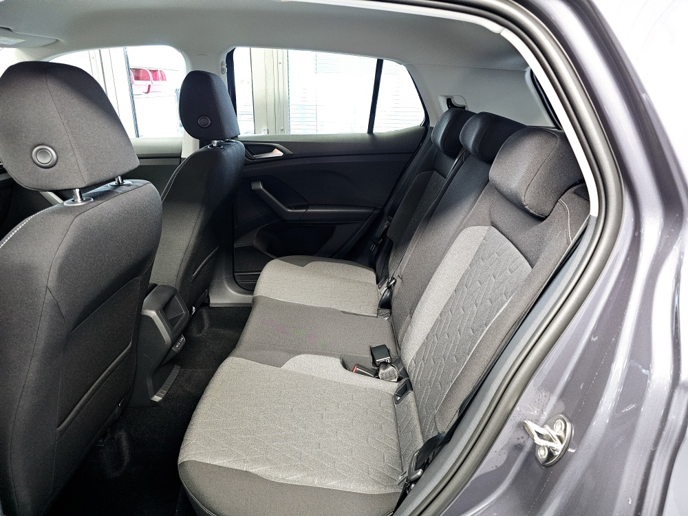 VW T-Cross  bei Hoffmann Automobile in Wolfsburg kaufen und sofort mitnehmen - Bild 5