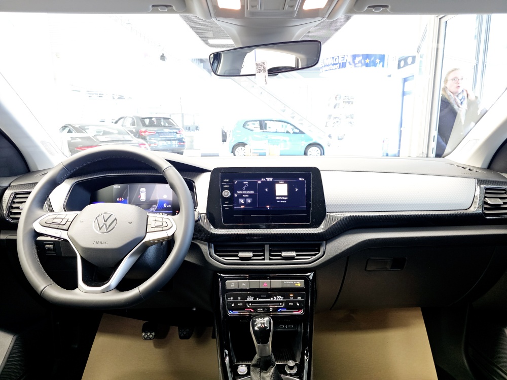 VW T-Cross  bei Hoffmann Automobile in Wolfsburg kaufen und sofort mitnehmen - Bild 6