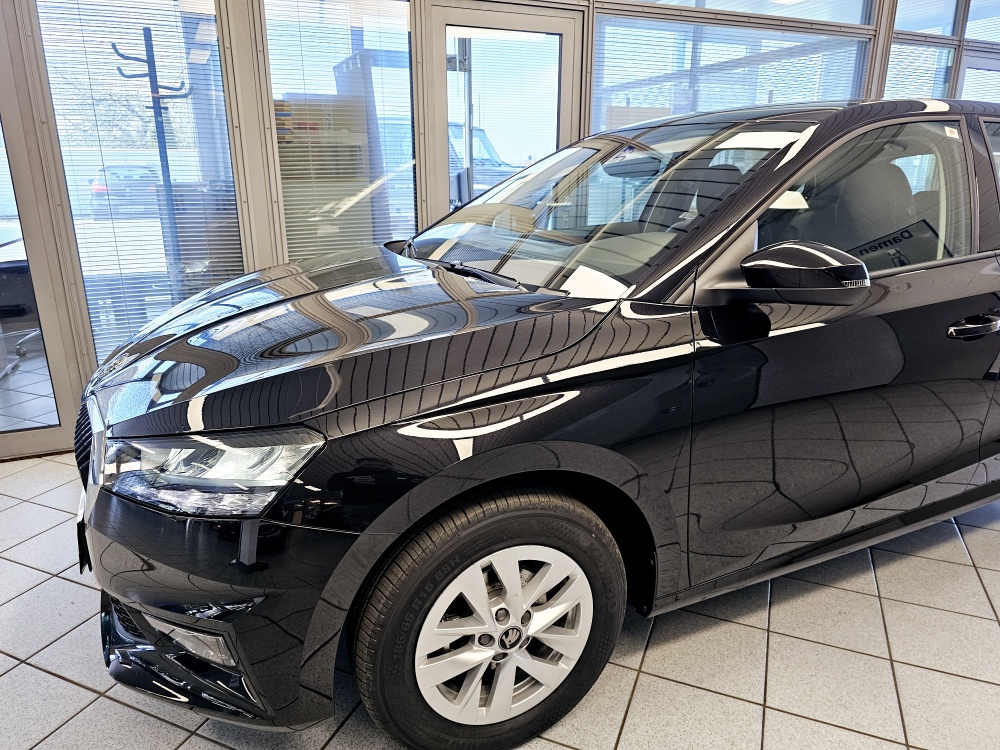 Skoda Fabia  bei Hoffmann Automobile in Wolfsburg kaufen und sofort mitnehmen - Bild 18