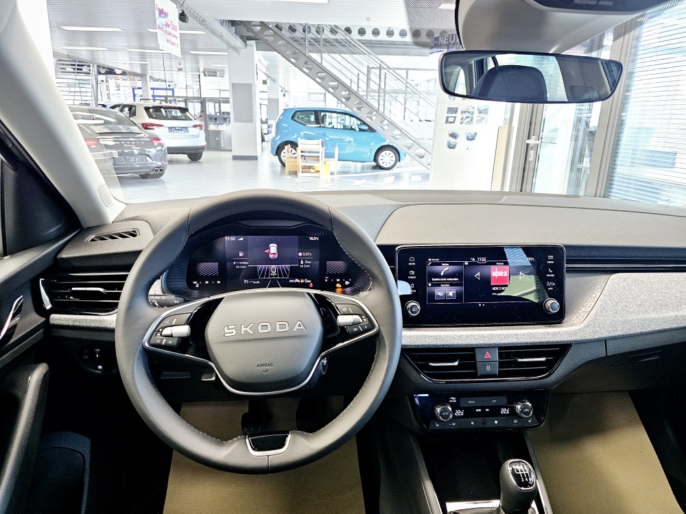 Skoda Scala  bei Hoffmann Automobile in Wolfsburg kaufen und sofort mitnehmen - Bild 15
