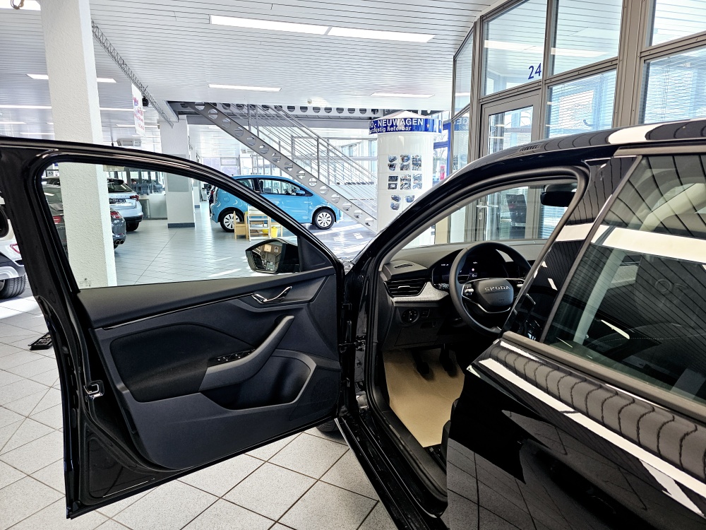 Skoda Scala  bei Hoffmann Automobile in Wolfsburg kaufen und sofort mitnehmen - Bild 16