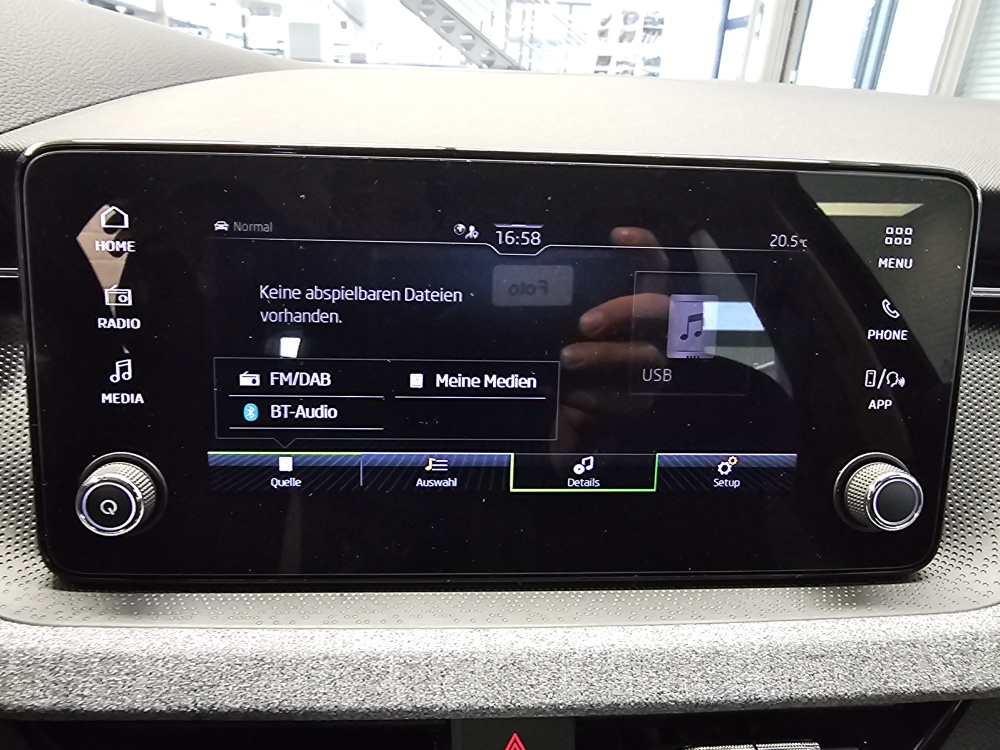Skoda Kamiq  bei Hoffmann Automobile in Wolfsburg kaufen und sofort mitnehmen - Bild 14
