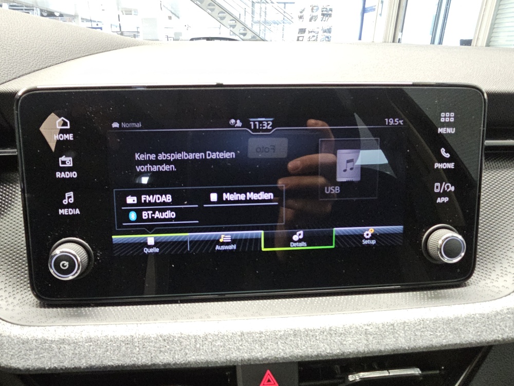 Skoda Kamiq  bei Hoffmann Automobile in Wolfsburg kaufen und sofort mitnehmen - Bild 11