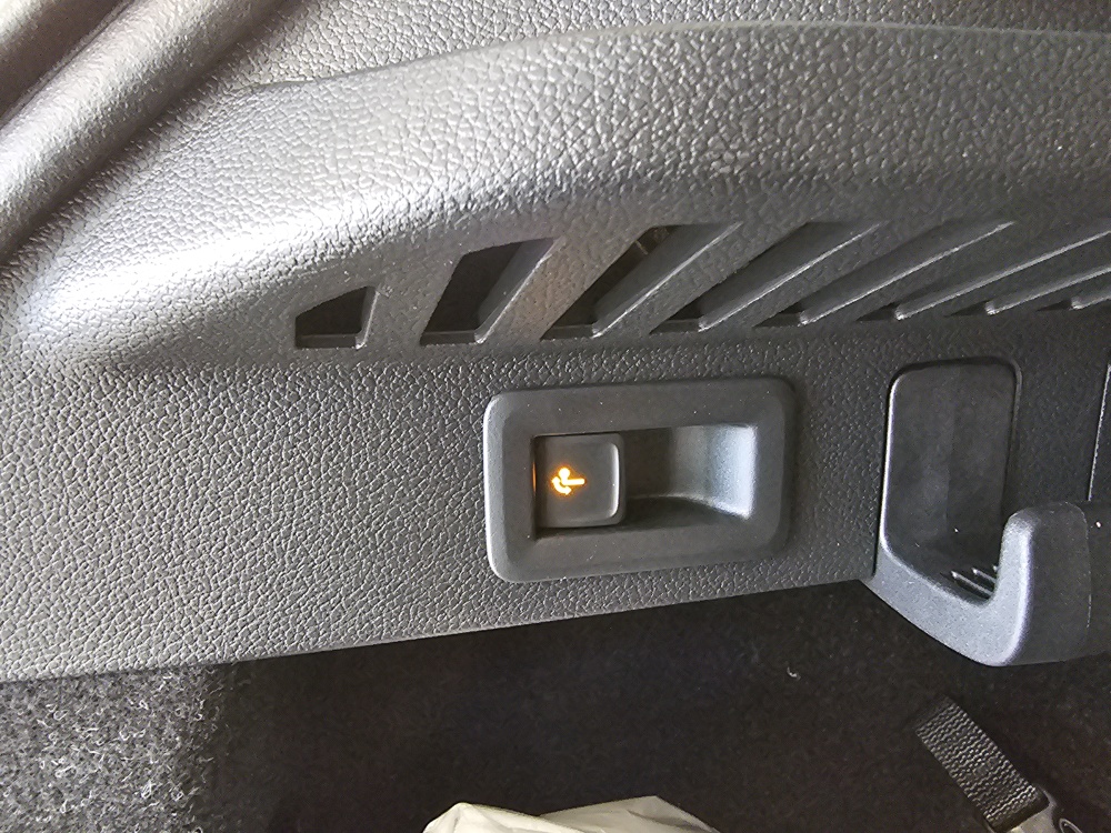 Skoda Kamiq  bei Hoffmann Automobile in Wolfsburg kaufen und sofort mitnehmen - Bild 15