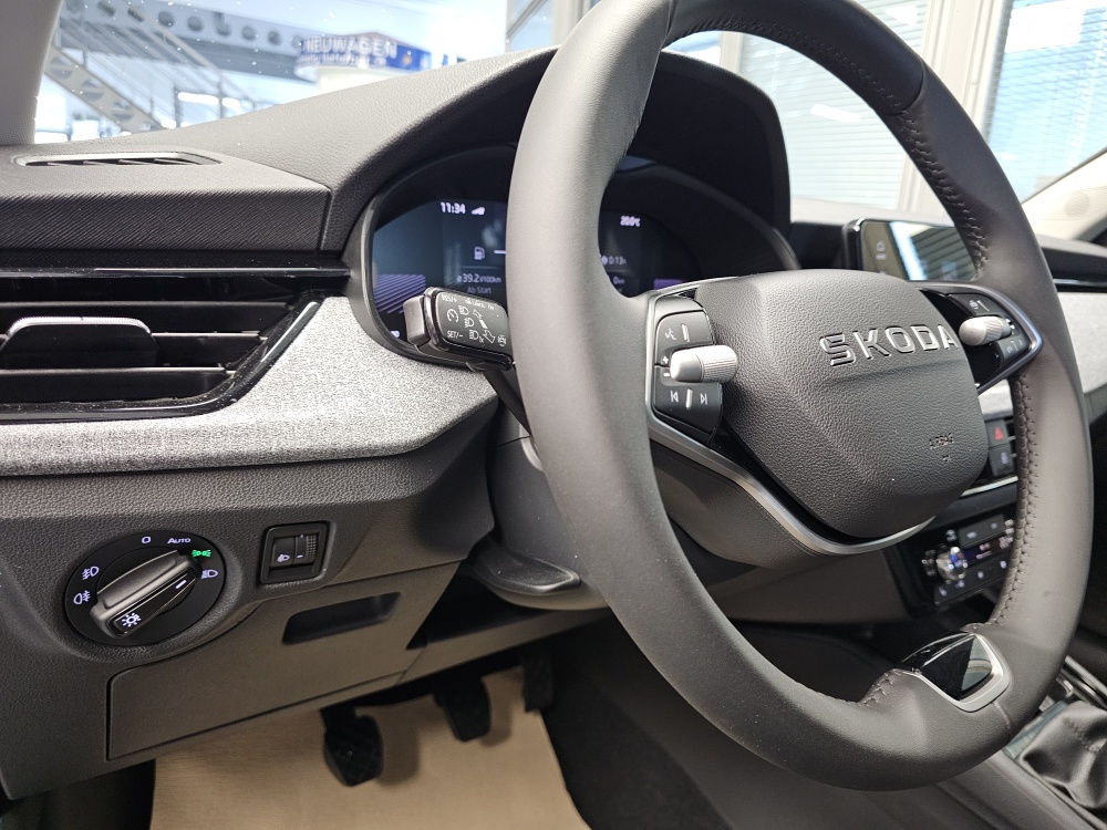 Skoda Kamiq  bei Hoffmann Automobile in Wolfsburg kaufen und sofort mitnehmen - Bild 21