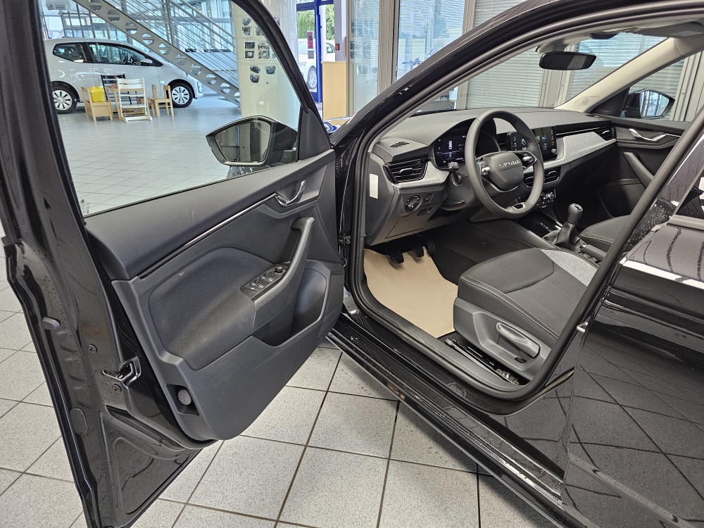 Skoda Kamiq  bei Hoffmann Automobile in Wolfsburg kaufen und sofort mitnehmen - Bild 23