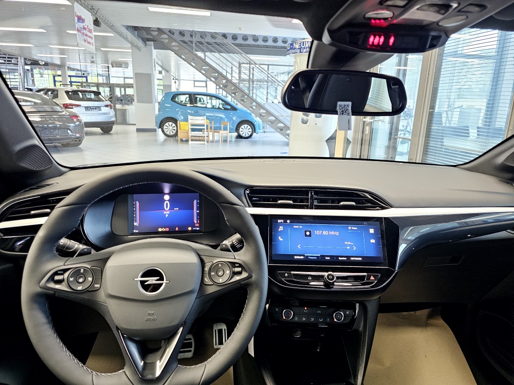 Opel Corsa  bei Hoffmann Automobile in Wolfsburg kaufen und sofort mitnehmen - Bild 10