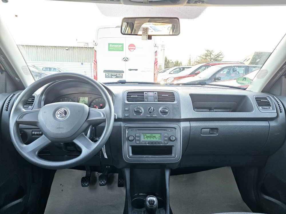 Skoda Fabia  bei Hoffmann Automobile in Wolfsburg kaufen und sofort mitnehmen - Bild 5