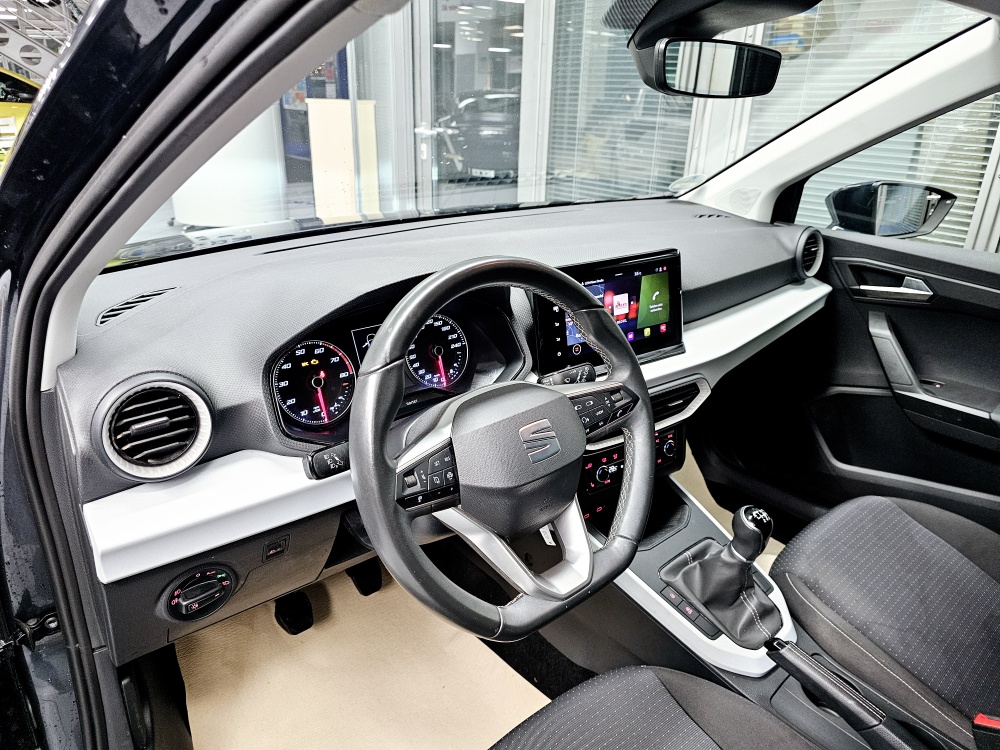 Seat Arona  bei Hoffmann Automobile in Wolfsburg kaufen und sofort mitnehmen - Bild 14