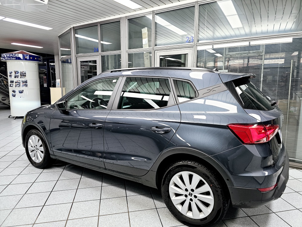 Seat Arona  bei Hoffmann Automobile in Wolfsburg kaufen und sofort mitnehmen - Bild 18