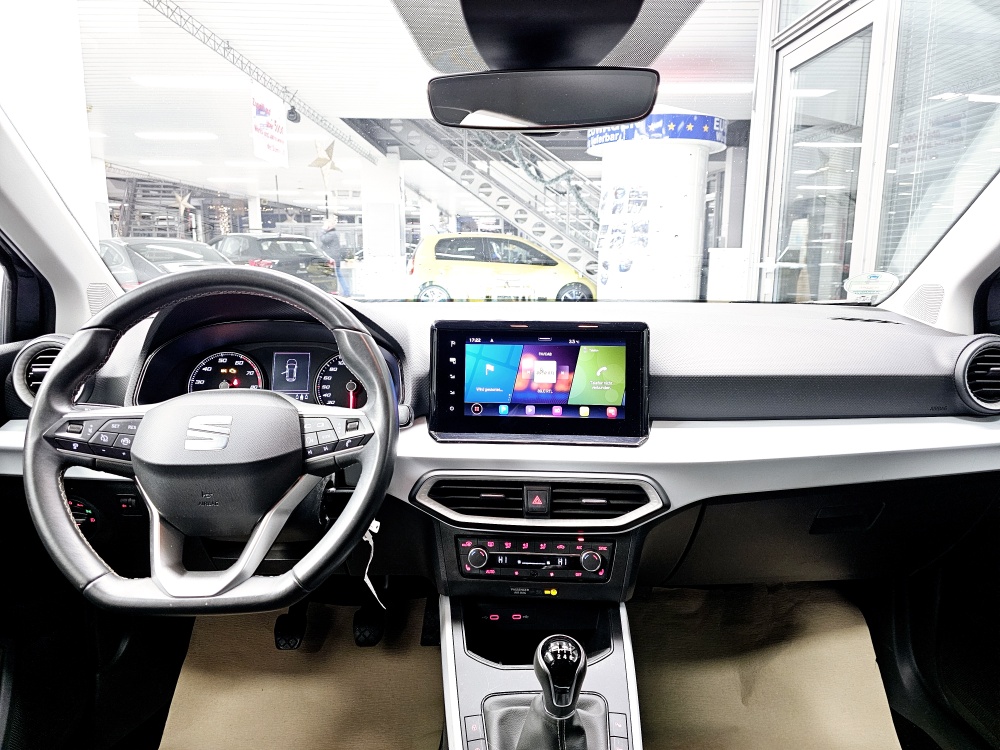 Seat Arona  bei Hoffmann Automobile in Wolfsburg kaufen und sofort mitnehmen - Bild 5