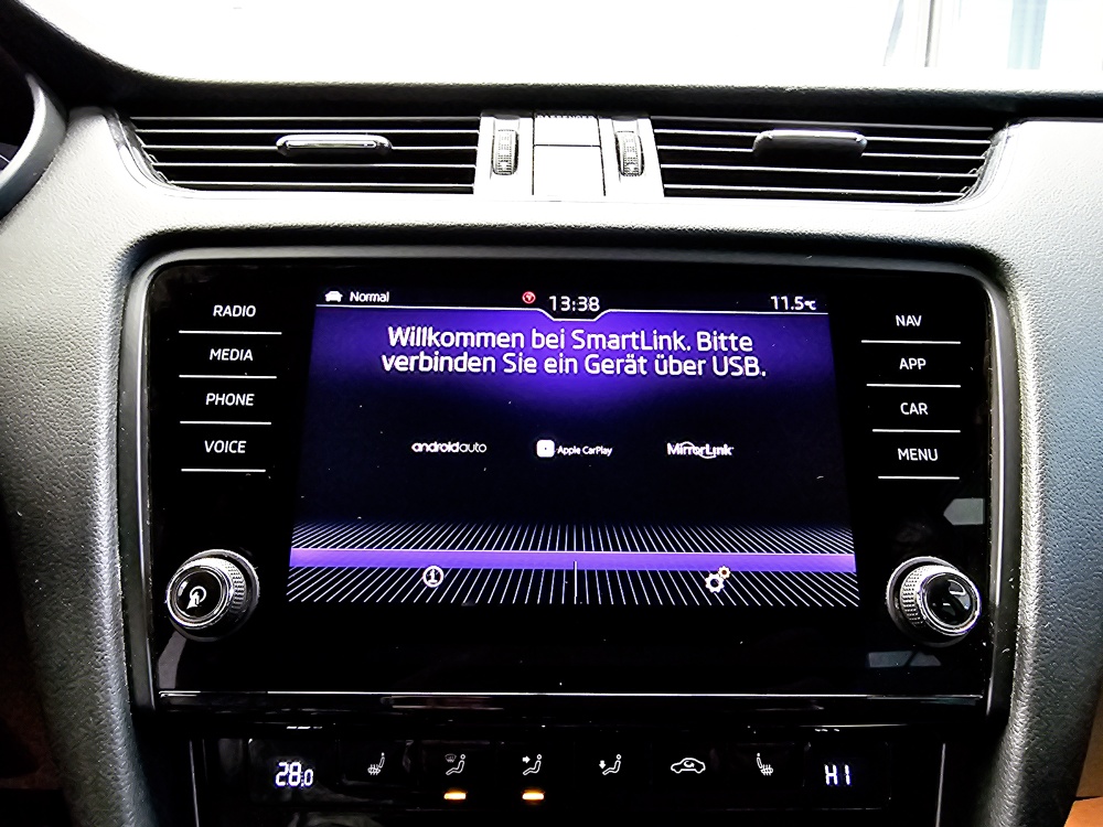 Skoda Octavia Combi  bei Hoffmann Automobile in Wolfsburg kaufen und sofort mitnehmen - Bild 10