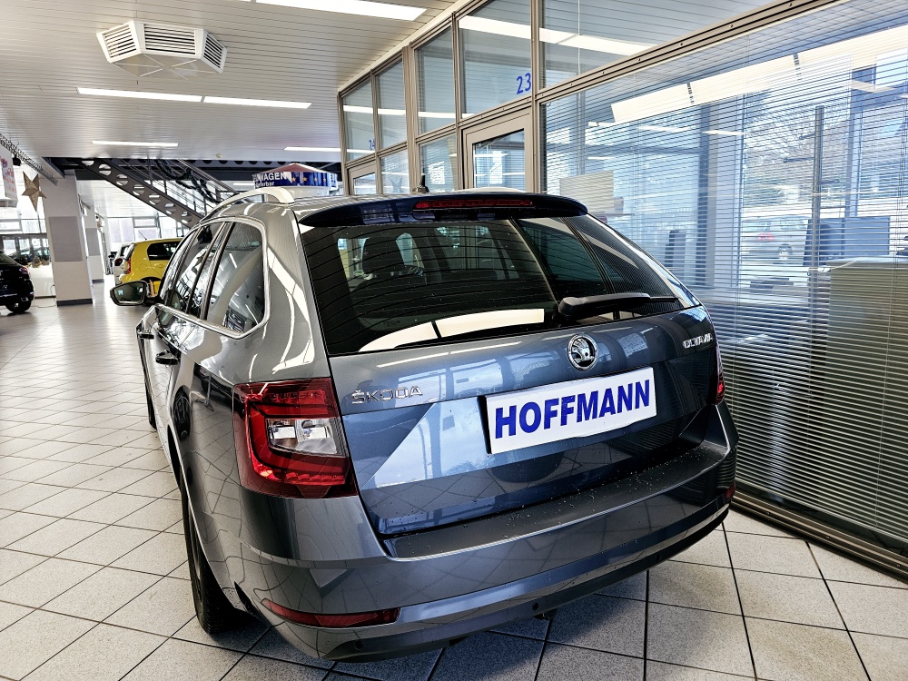 Skoda Octavia Combi  bei Hoffmann Automobile in Wolfsburg kaufen und sofort mitnehmen - Bild 4