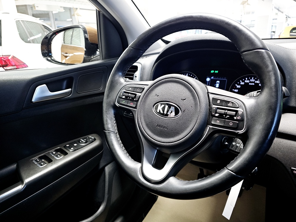 Kia Sportage  bei Hoffmann Automobile in Wolfsburg kaufen und sofort mitnehmen - Bild 13