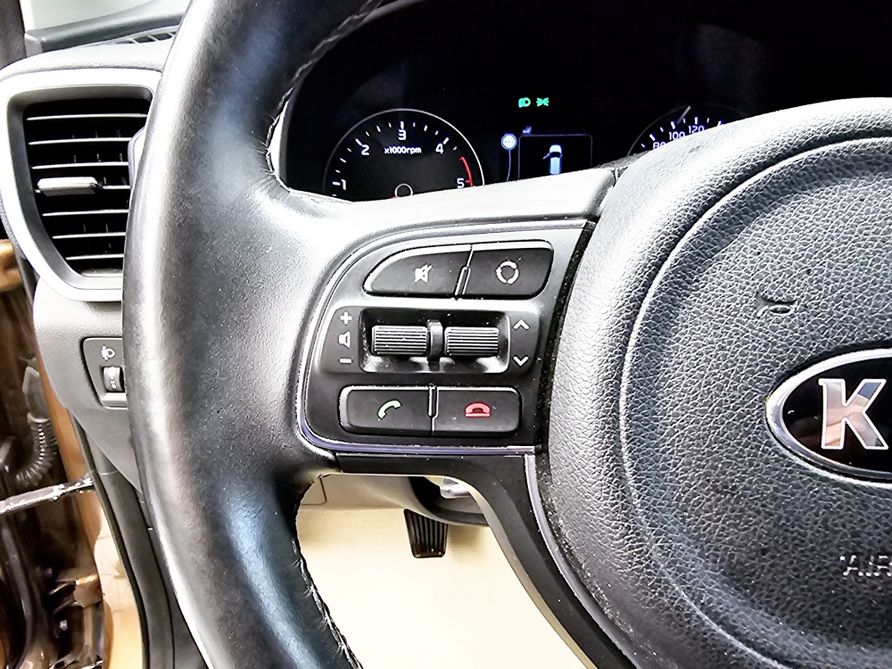 Kia Sportage  bei Hoffmann Automobile in Wolfsburg kaufen und sofort mitnehmen - Bild 18