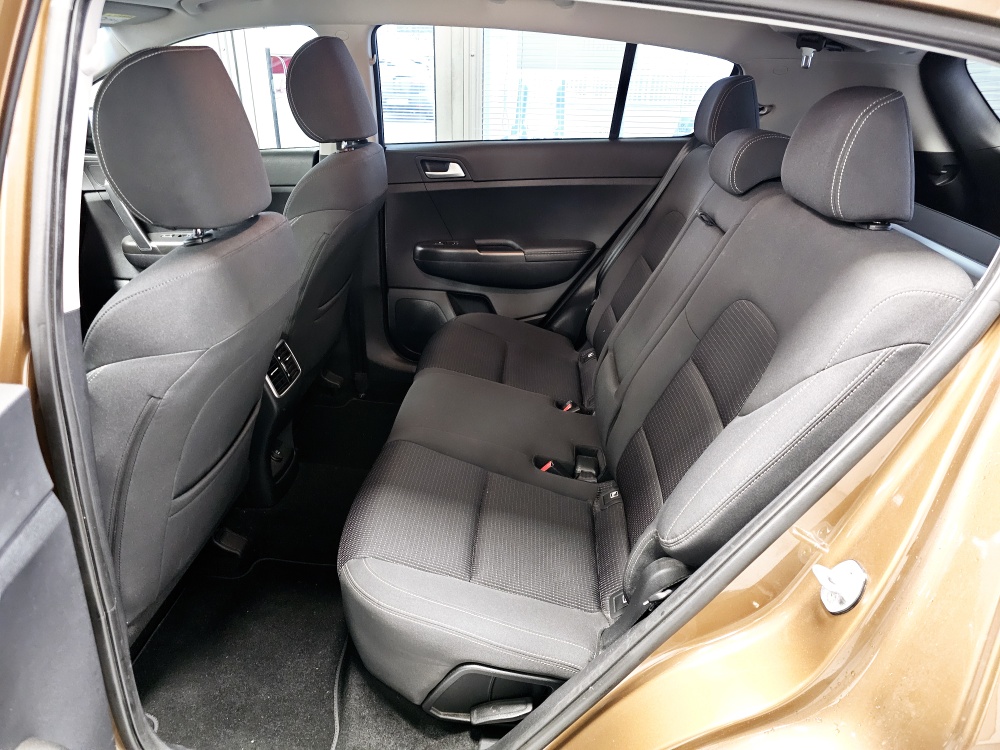 Kia Sportage  bei Hoffmann Automobile in Wolfsburg kaufen und sofort mitnehmen - Bild 5
