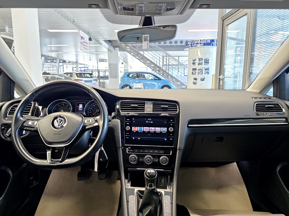VW Golf Variant  bei Hoffmann Automobile in Wolfsburg kaufen und sofort mitnehmen - Bild 8