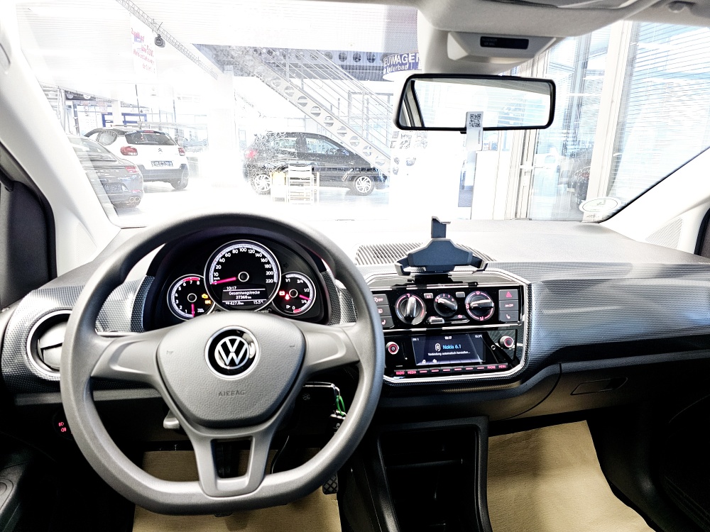 VW up!  bei Hoffmann Automobile in Wolfsburg kaufen und sofort mitnehmen - Bild 11