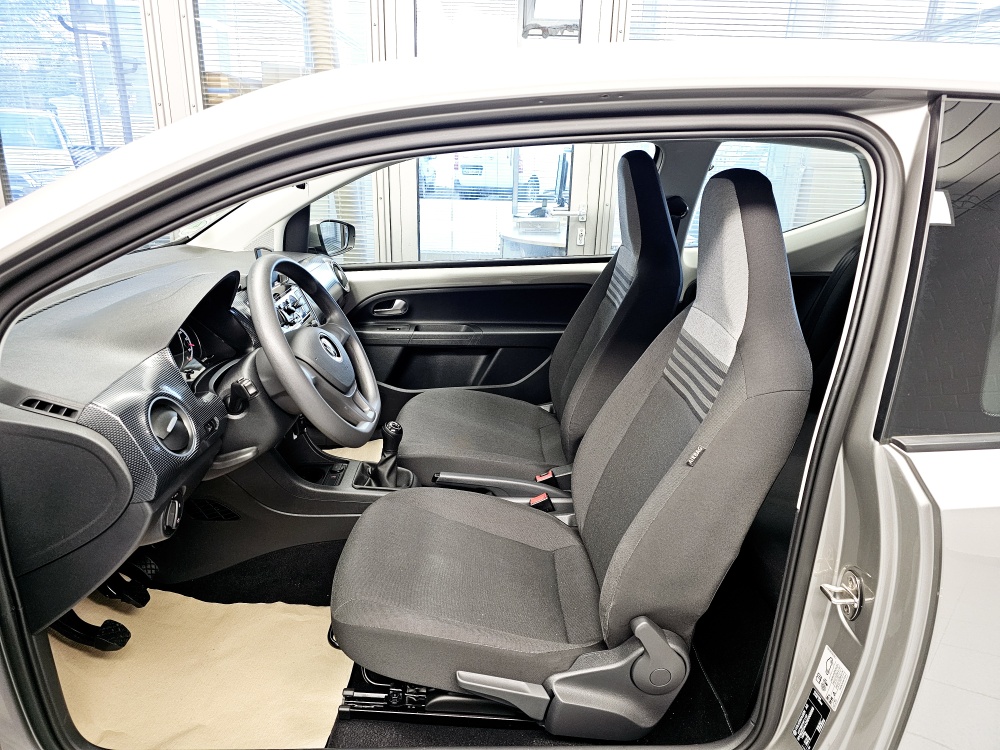 VW up!  bei Hoffmann Automobile in Wolfsburg kaufen und sofort mitnehmen - Bild 13