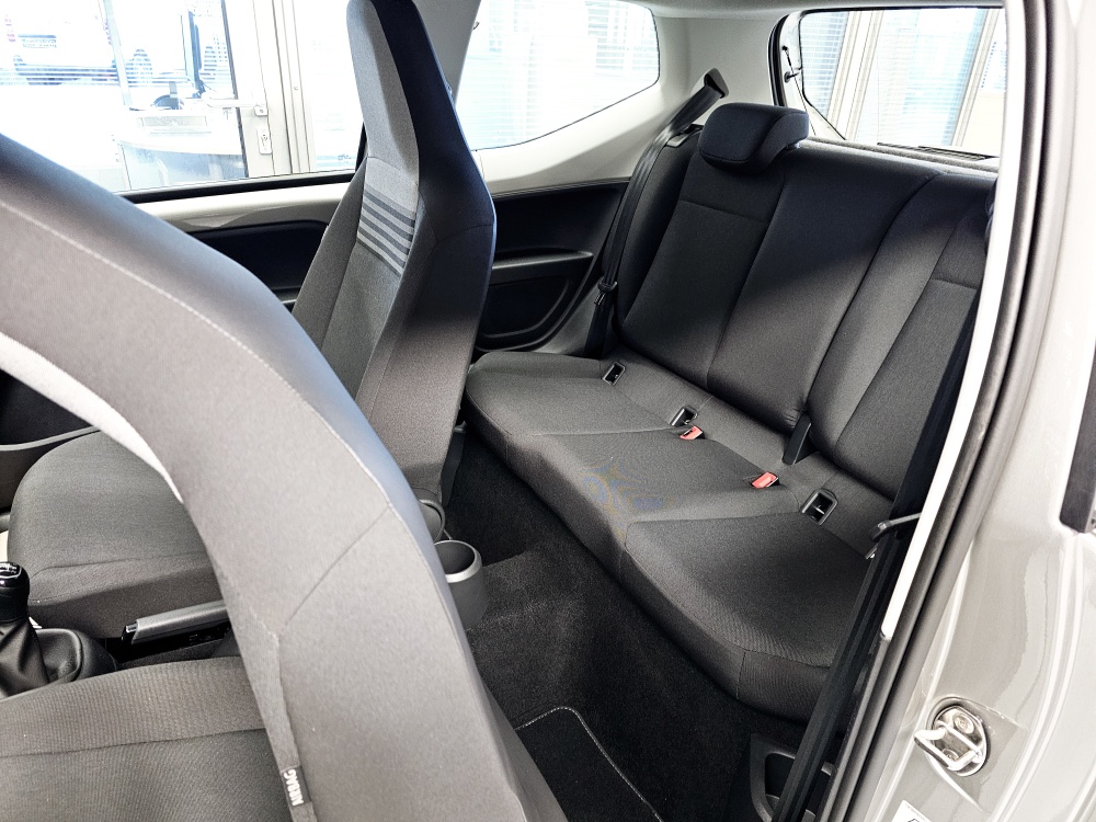 VW up!  bei Hoffmann Automobile in Wolfsburg kaufen und sofort mitnehmen - Bild 4