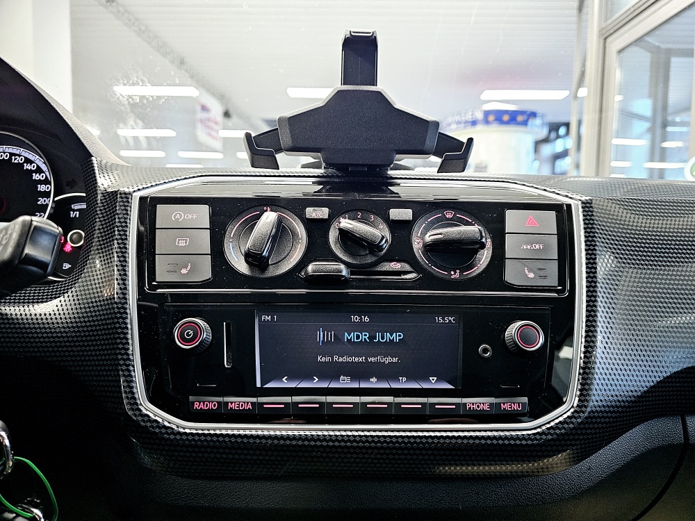 VW up!  bei Hoffmann Automobile in Wolfsburg kaufen und sofort mitnehmen - Bild 7