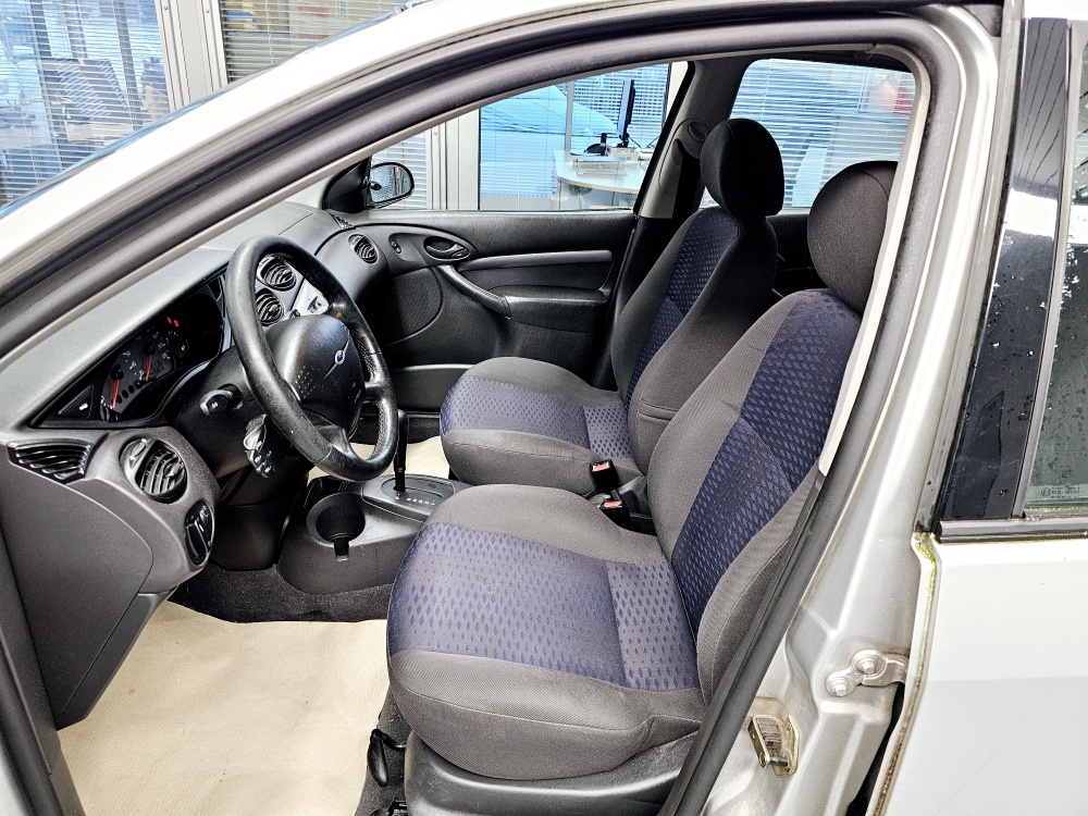 Ford Focus  bei Hoffmann Automobile in Wolfsburg kaufen und sofort mitnehmen - Bild 12