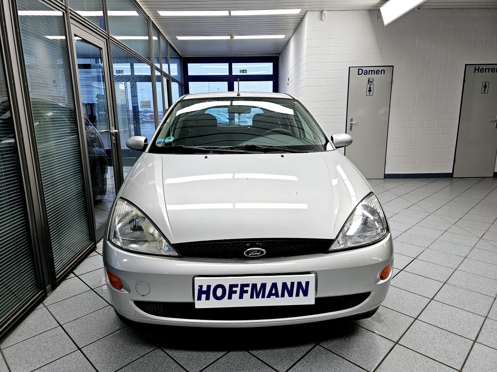 Ford Focus  bei Hoffmann Automobile in Wolfsburg kaufen und sofort mitnehmen - Bild 16